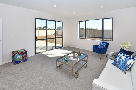 Photo of property in 47 Sunset Drive, Pukekohe, 2120