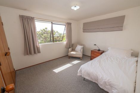 Photo of property in 19 Cable Bay Block Road, Cable Bay, 0420