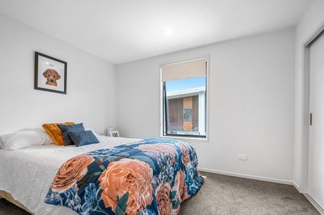 Photo of property in 8 Arvo Lane, Hobsonville, Auckland, 0616