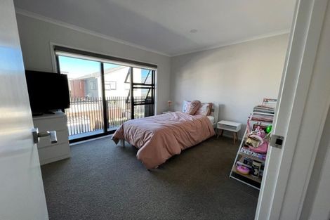 Photo of property in 13 Saltmarsh Road, Hobsonville, Auckland, 0616