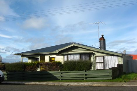 Photo of property in 32 Burrows Street, Bluff, 9814