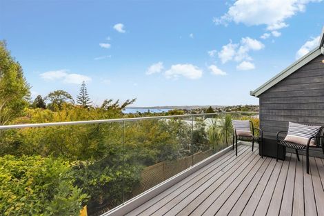 Photo of property in 2/54 Alexander Street, Cockle Bay, Auckland, 2014