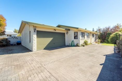 Photo of property in 2/16 Willow Avenue, Stoke, Nelson, 7011