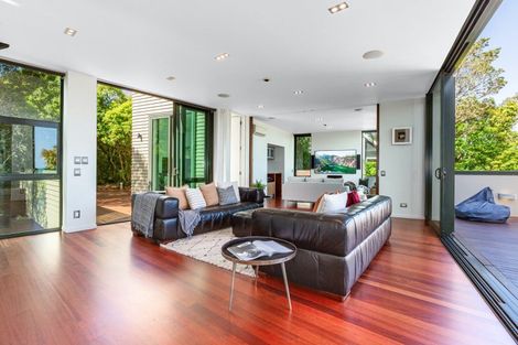 Photo of property in 24d Mandalay Terrace, Khandallah, Wellington, 6035