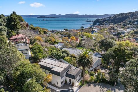 Photo of property in 24 Walter Road, Lowry Bay, Lower Hutt, 5013