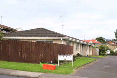 Photo of property in 3/58 Wellington Street, Howick, Auckland, 2014