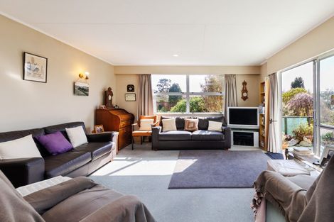 Photo of property in 8 Hau Whiti Place, Kimbolton, 4774