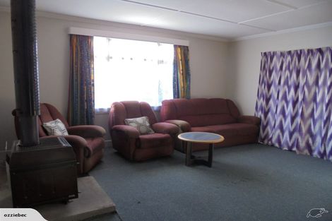 Photo of property in 17 Settlement Road, Papatotara, Tuatapere, 9691