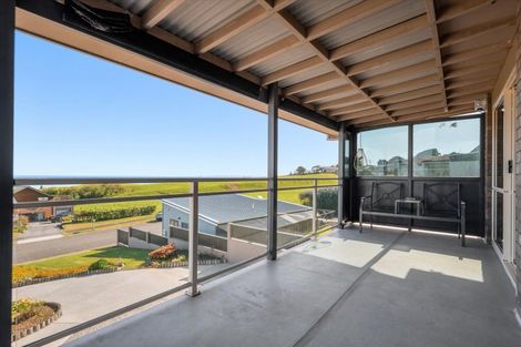 Photo of property in 16 Ngaparaoa Drive, Maketu, Te Puke, 3189