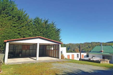 Photo of property in 14 Annan Street, Lawrence, 9532