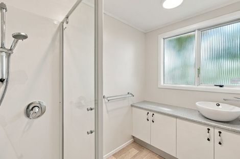 Photo of property in 19 Carey Street, Waitara, 4320