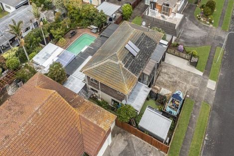 Photo of property in 19 Domain Road, Weymouth, Auckland, 2103