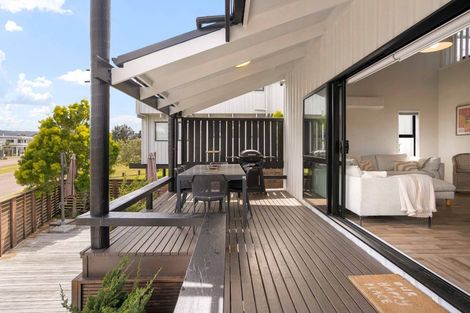 Photo of property in 1 Prescott Place, Pauanui, Hikuai, 3579