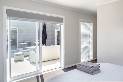 Photo of property in 18 Tuscan Lane, Martinborough, 5711