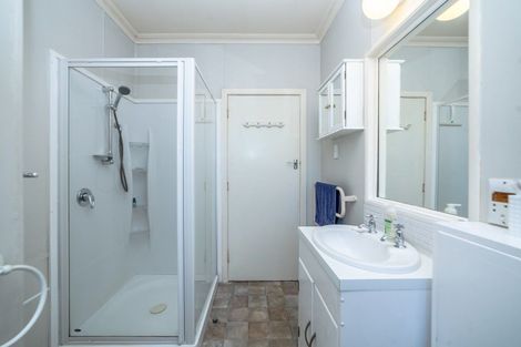 Photo of property in 11 Kenward Crescent, Featherston, 5710