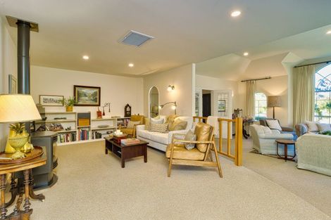 Photo of property in 6 Kingsgate Close, Havelock North, 4130