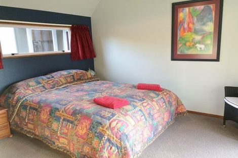 Photo of property in 70 Kingston Street, Albert Town, Wanaka, 9305