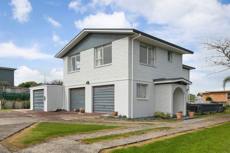 Photo of property in 15 Snell Crescent, Waihi Beach, 3611