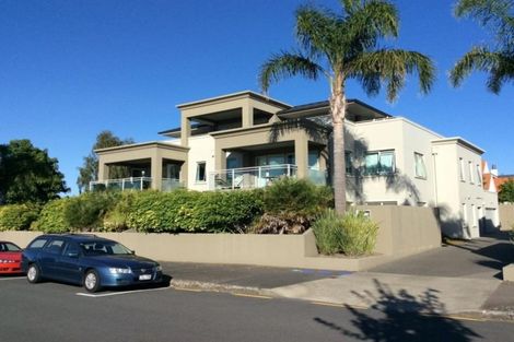 Photo of property in 5/235 Devonport Road, Tauranga, 3110