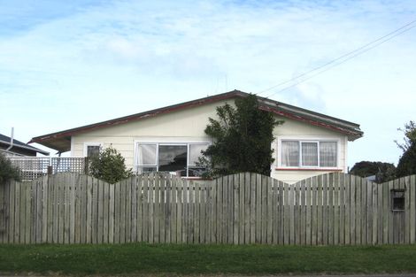 Photo of property in 89 Matai Street, Castlecliff, Whanganui, 4501
