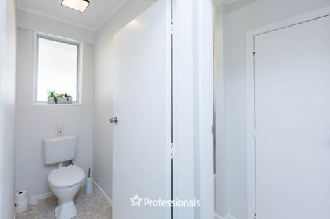 Photo of property in 7 Garth Lane, Maoribank, Upper Hutt, 5018