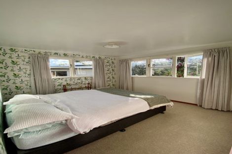 Photo of property in 16 Stephen Street, Trentham, Upper Hutt, 5018