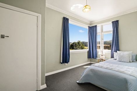 Photo of property in 8a Scotland Terrace, Green Island, Dunedin, 9018