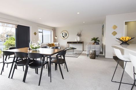 Photo of property in 2-3/270 Jervois Road, Herne Bay, Auckland, 1011