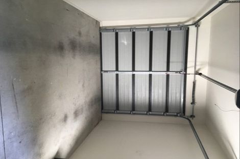 Photo of property in 302 Triangle Road, Massey, Auckland, 0614