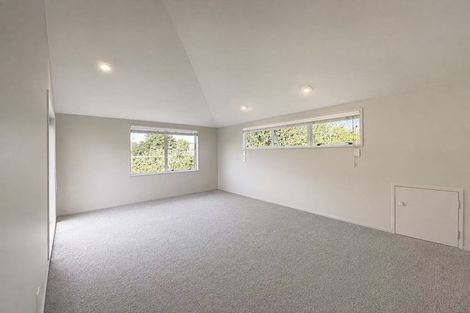 Photo of property in 13a King Richard Place, Browns Bay, Auckland, 0630