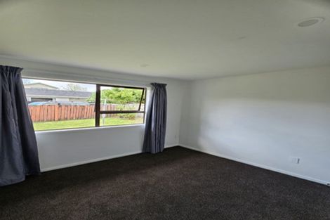 Photo of property in 1/63 Tabitha Crescent, Henderson, Auckland, 0612