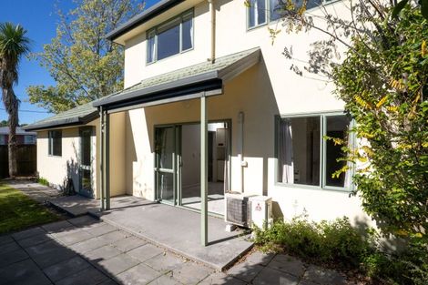 Photo of property in 533a Barbadoes Street, Edgeware, Christchurch, 8013