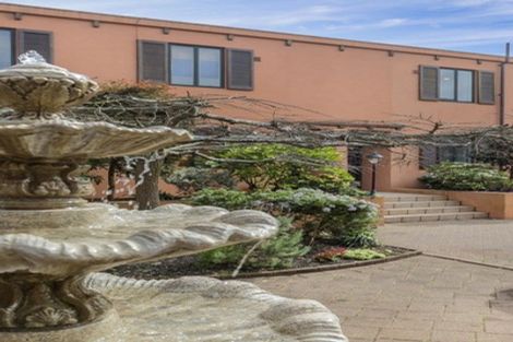 Photo of property in 2/10 Cleveland Road, Parnell, Auckland, 1052