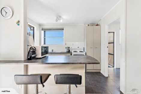 Photo of property in 3 Sarajevo Place, Massey, Auckland, 0614