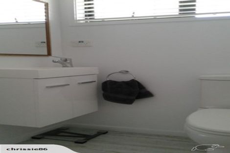 Photo of property in 28 Protea Crescent, Whitianga, 3510