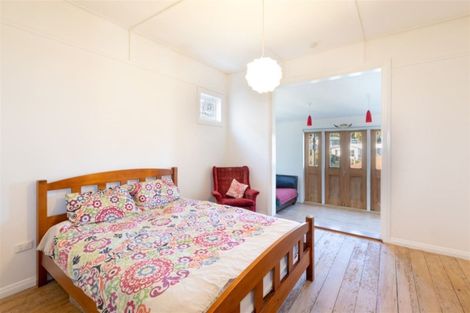 Photo of property in 27 Voelas Road, Lyttelton, 8082