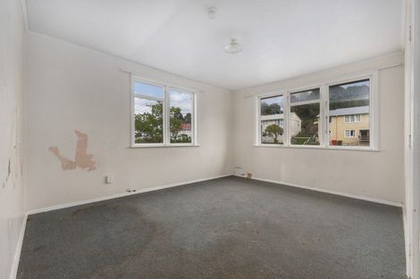 Photo of property in 161 Champion Street, Cannons Creek, Porirua, 5024