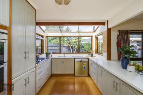 Photo of property in 3 Hind Place, Hokowhitu, Palmerston North, 4410