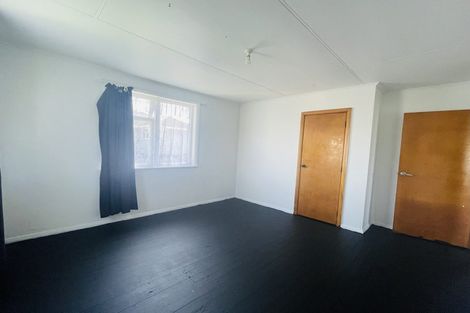 Photo of property in 86 Arimu Road, Papakura, 2110