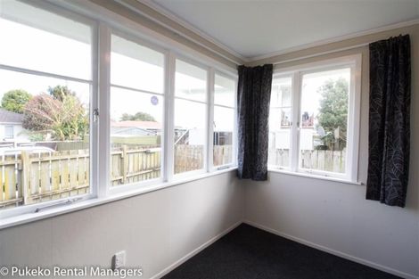 Photo of property in 1/16 Brentford Place, Manurewa, Auckland, 2102