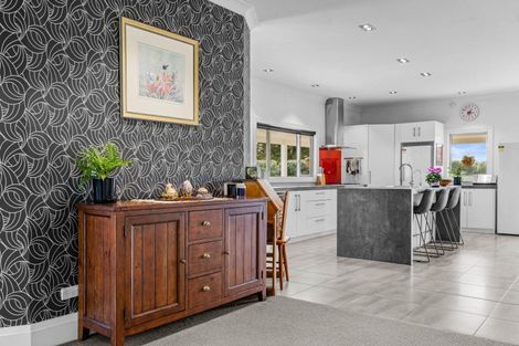 Photo of property in 270 Hughes Line, West Taratahi, Masterton, 5887