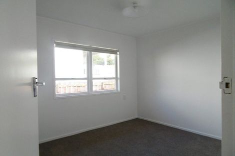Photo of property in 170c Queen Street, Northcote Point, Auckland, 0627