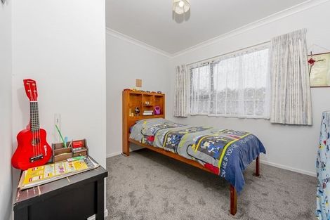 Photo of property in 87a Triangle Road, Massey, Auckland, 0614