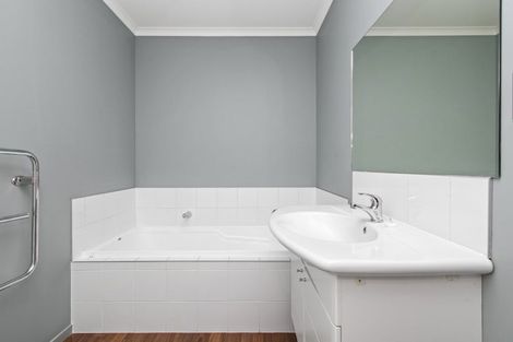 Photo of property in 127a Massey Street, Frankton, Hamilton, 3204