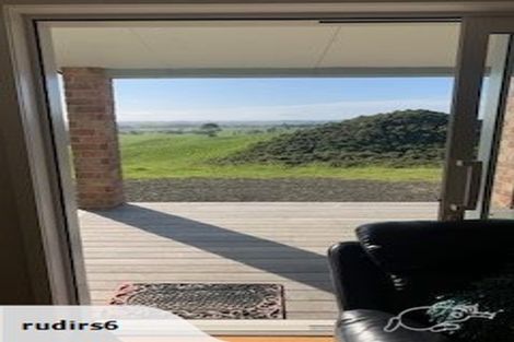 Photo of property in 186 Gervin Road, Wainui, Silverdale, 0992