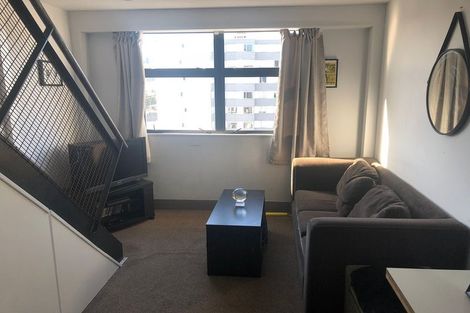 Photo of property in Urbane Apartments, 51/29 Webb Street, Mount Cook, Wellington, 6011