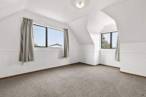 Photo of property in 1 Francis Curtis Avenue, Blockhouse Bay, Auckland, 0600