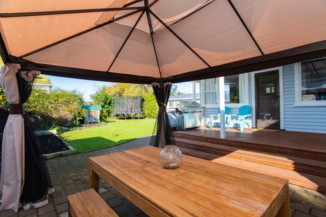 Photo of property in 143 Harris Street, Inner Kaiti, Gisborne, 4010