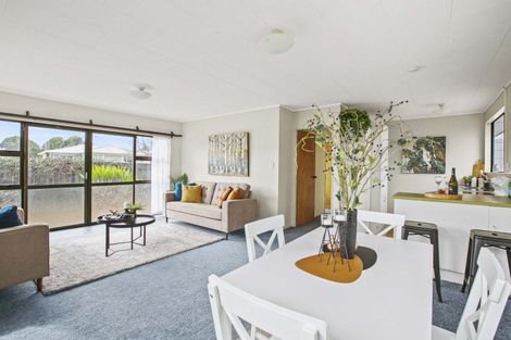 Photo of property in 178 Mangorei Road, Merrilands, New Plymouth, 4312