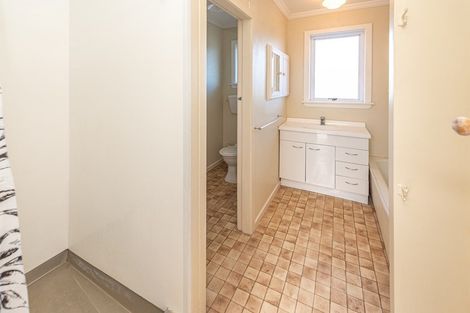 Photo of property in 76 Totara Street, Tawhero, Whanganui, 4501